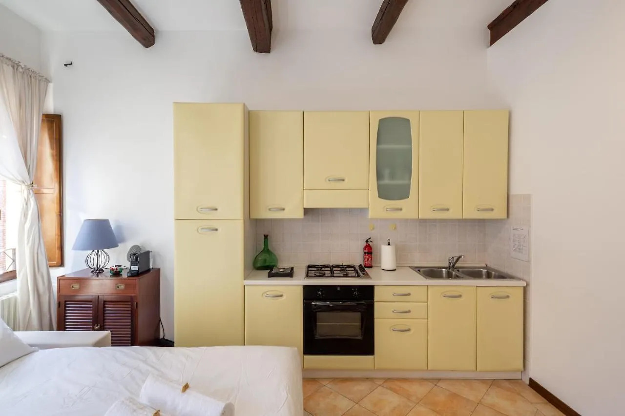 Superior Loft Centro Storico Ferrara Appartamento