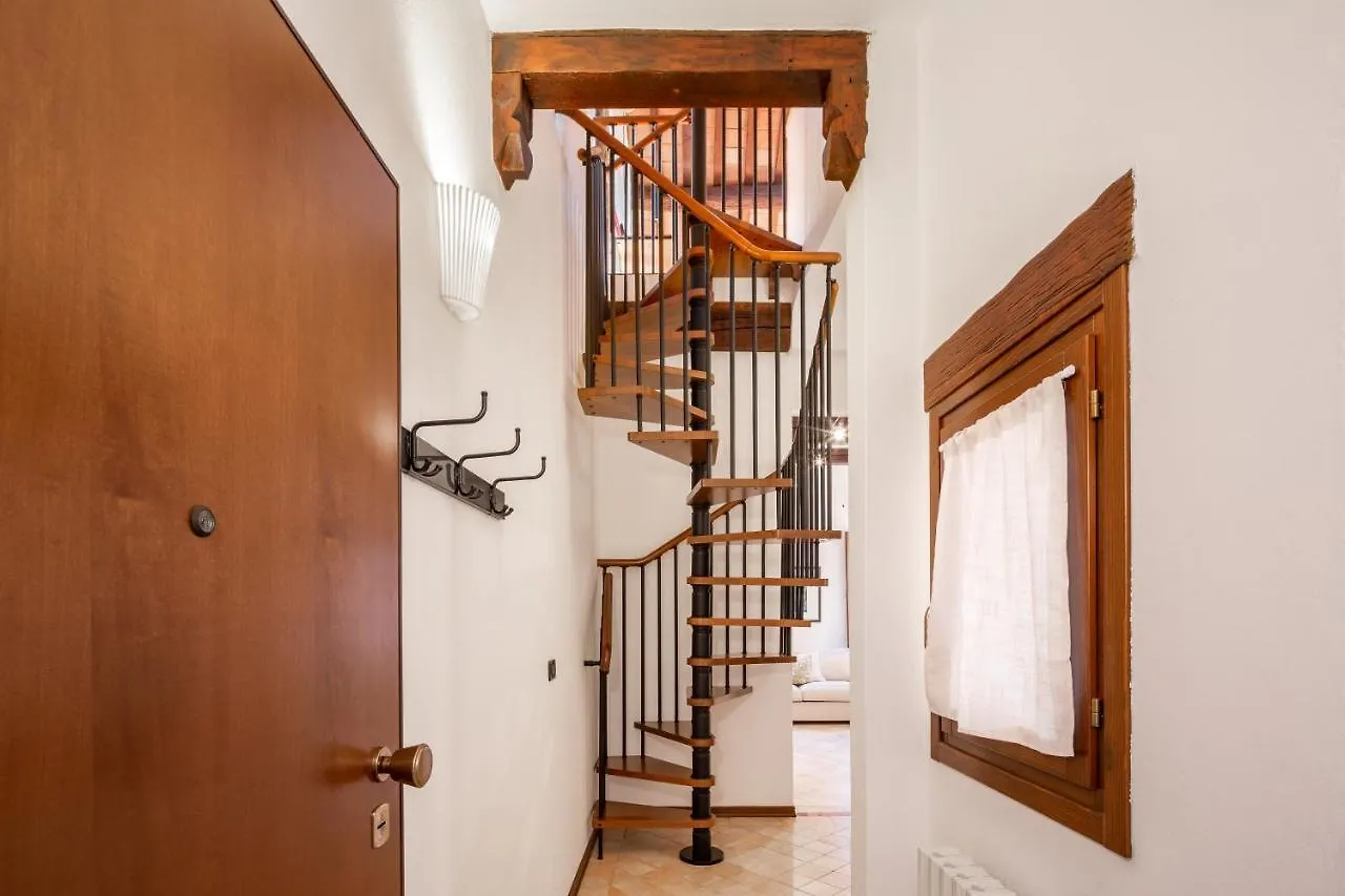Superior Loft Centro Storico Ferrara Appartamento